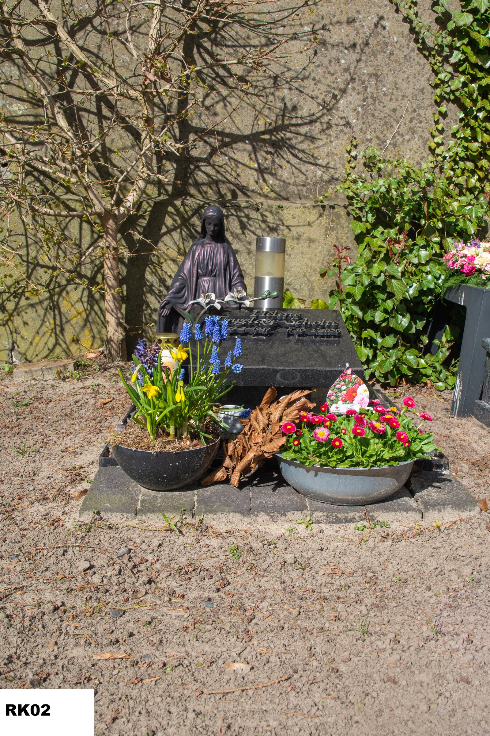 Cemetery register gallery image