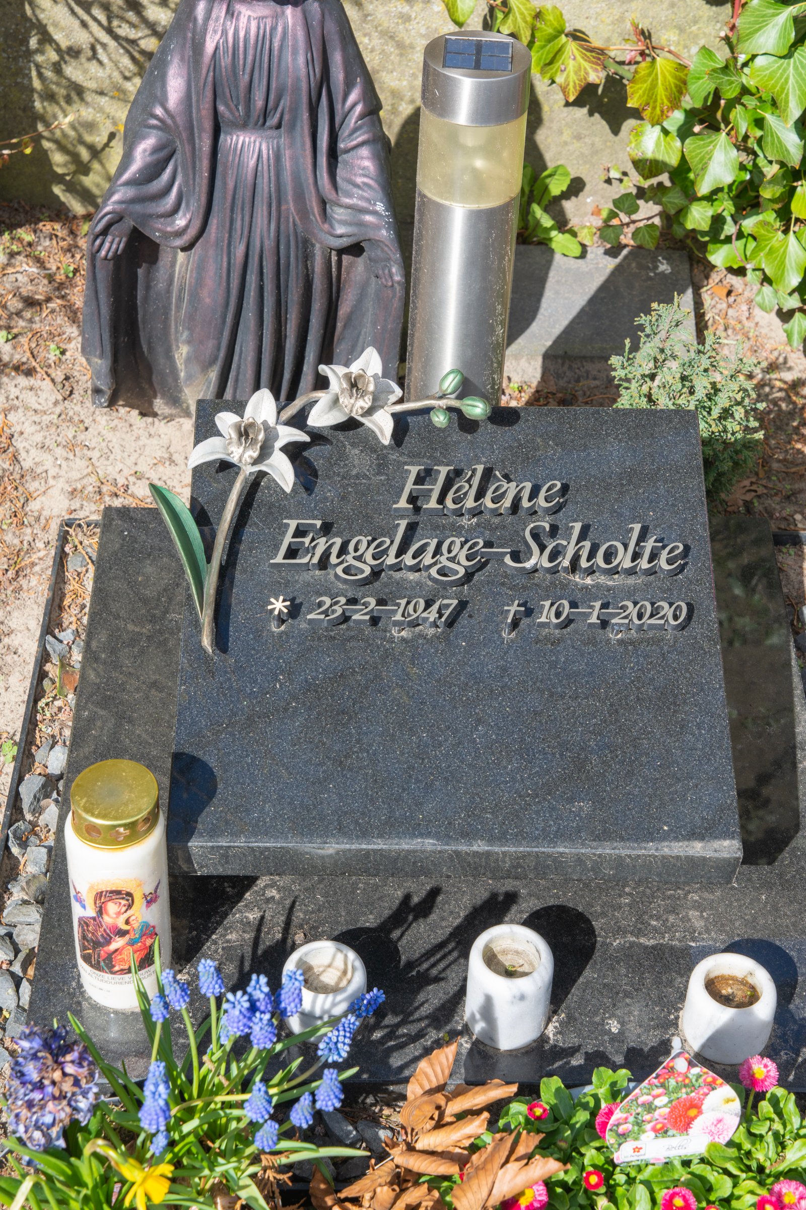 Cemetery register image